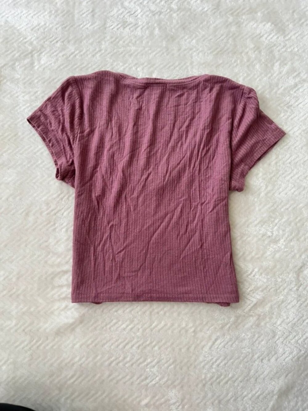 V-neck Tee - Picture 2 of 3